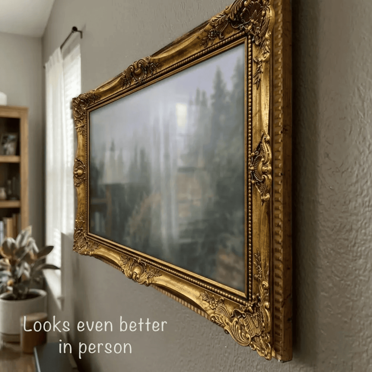 Antique Style Living Room Decor |Ornate Gold TV Frame U88881NV
